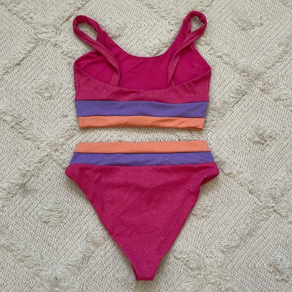 New Beach Riot Bikini Set - Picture 7 of 7